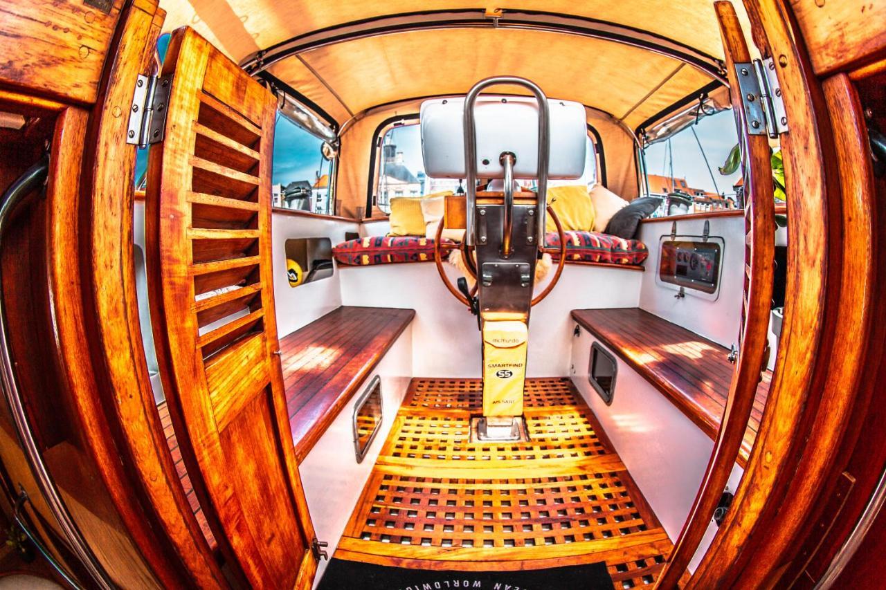 Zeilschip Lucia Hotel Vlissingen Kültér fotó
